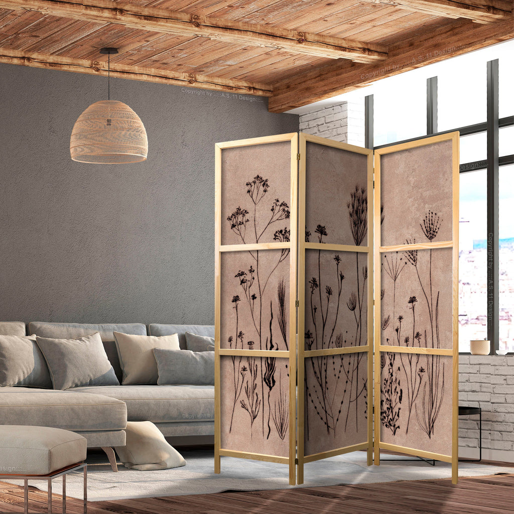 Room Divider Plant Vintage Flowers on Lime Wash