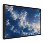 Leinwanddruck – Sternenklare Wolken und zartes Licht über einem Himmelsausschnitt