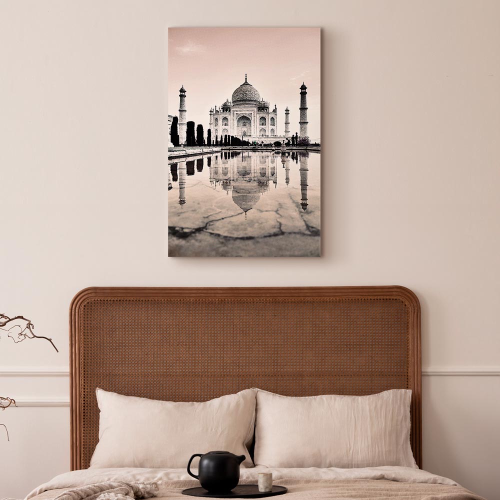 Taj Mahal Architecture Vertical Canvas Print