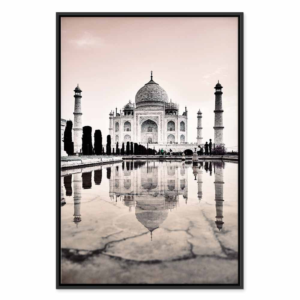 Taj Mahal Architecture Vertical Canvas Print