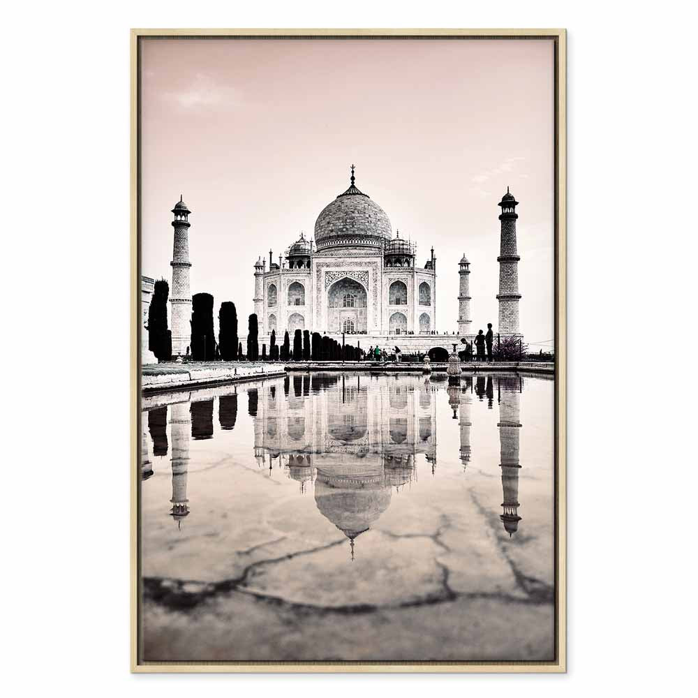 Taj Mahal Architecture Vertical Canvas Print
