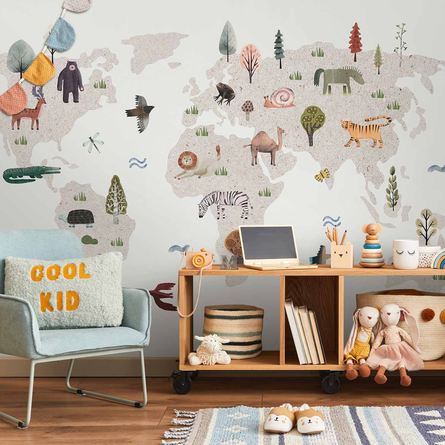 Wall Mural Beige World Continents with Animals