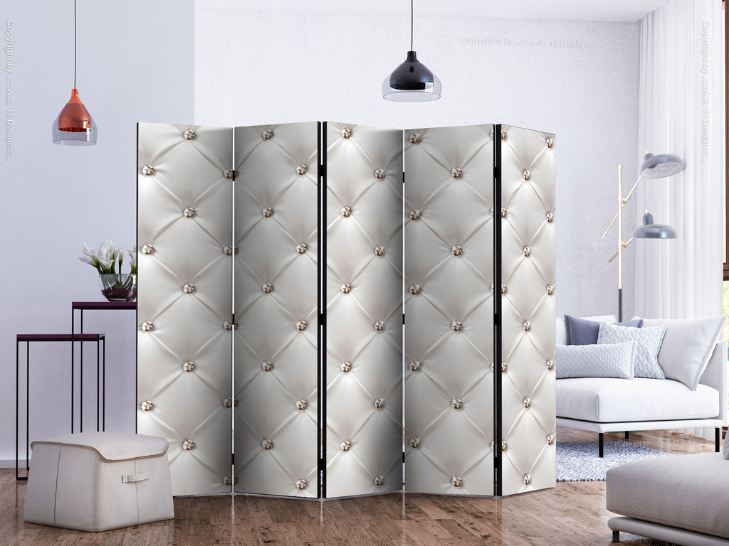 White Diamond Pattern 5-Panel Room Divider