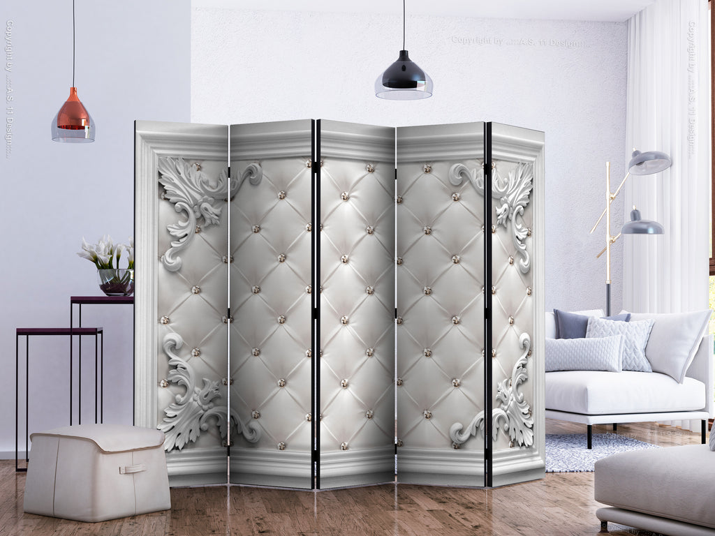 Quilted Leather Pattern 5-Panel Room Divider