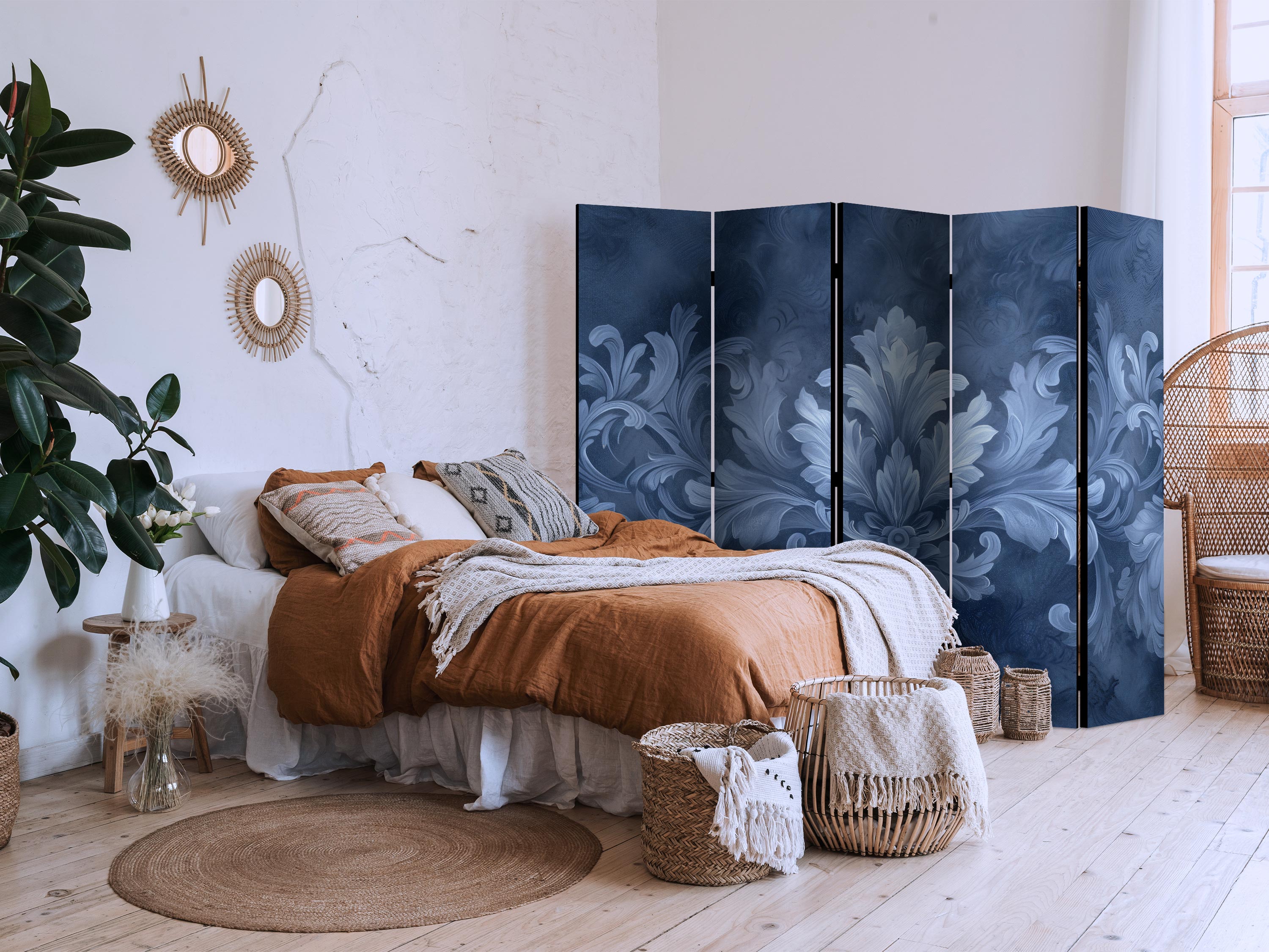 Room Divider - Flower Pattern in Blue and White (5-Panel)