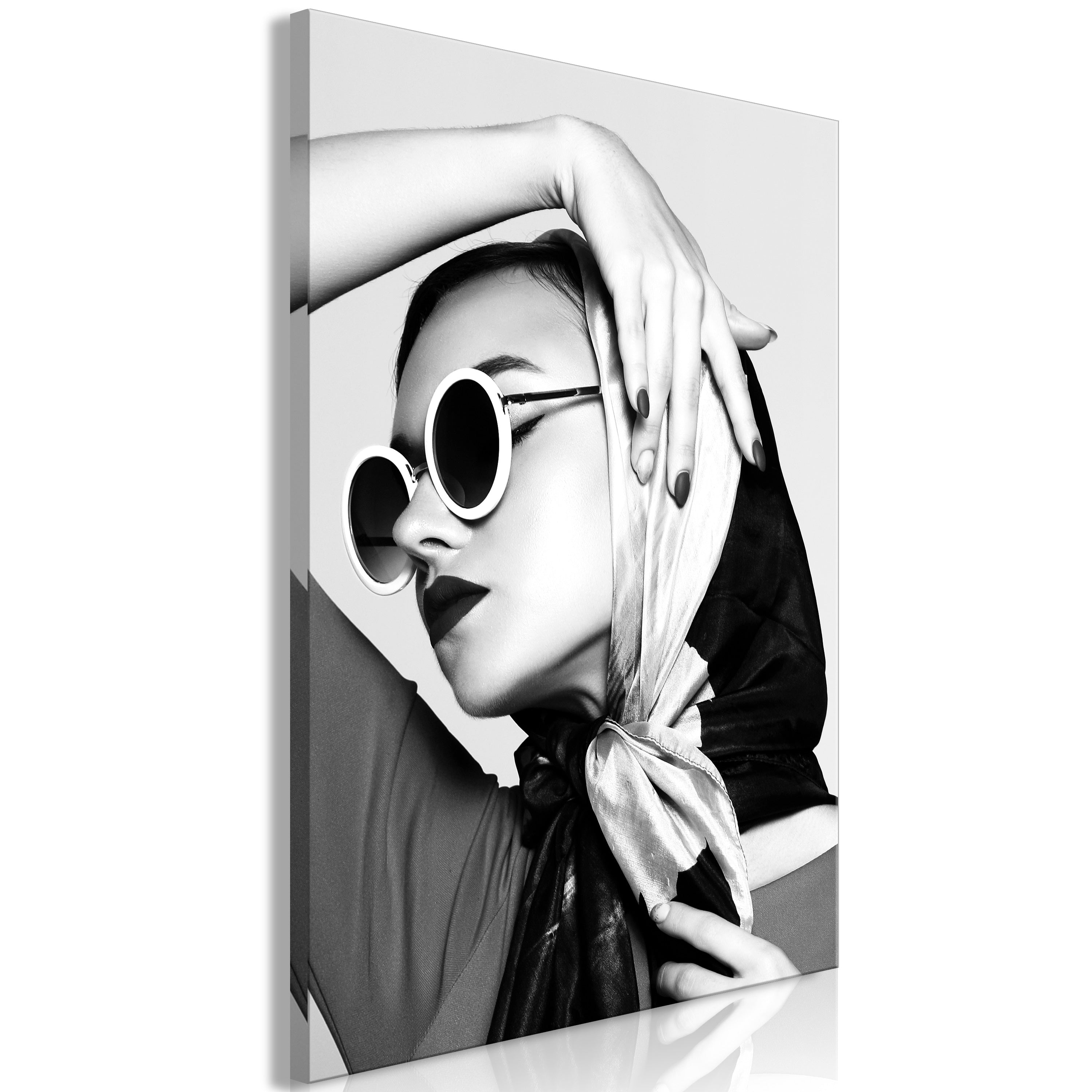 Canvas Print Vertical - Stylish Lady (1 Part)