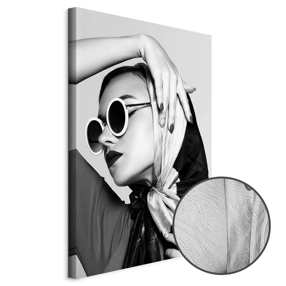 Vintage Stylish Lady Portrait Canvas Print