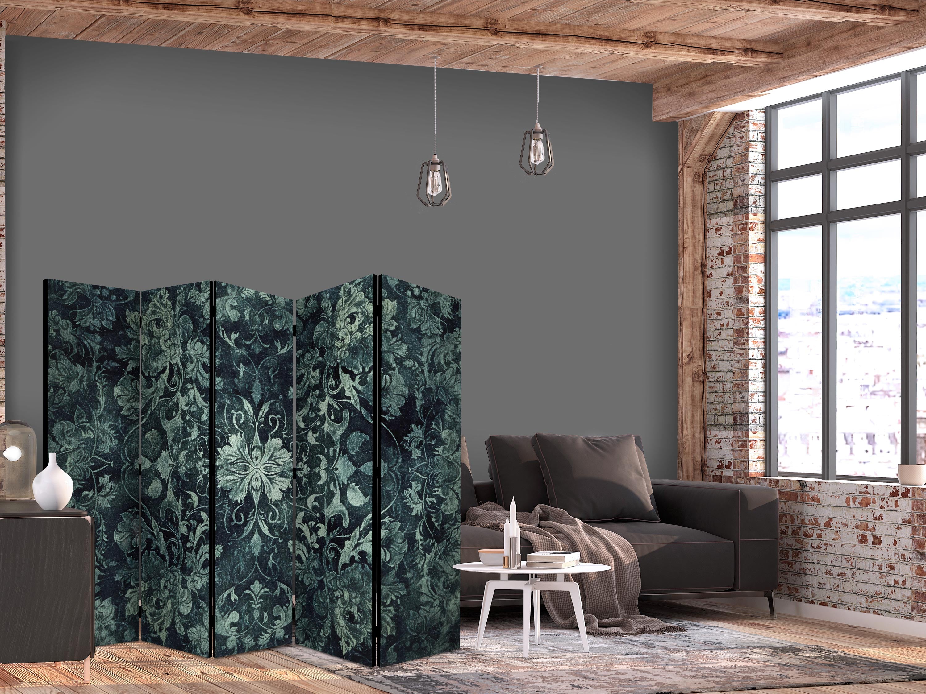 Room Divider with Oriental Carpet Pattern and Emerald Ornaments